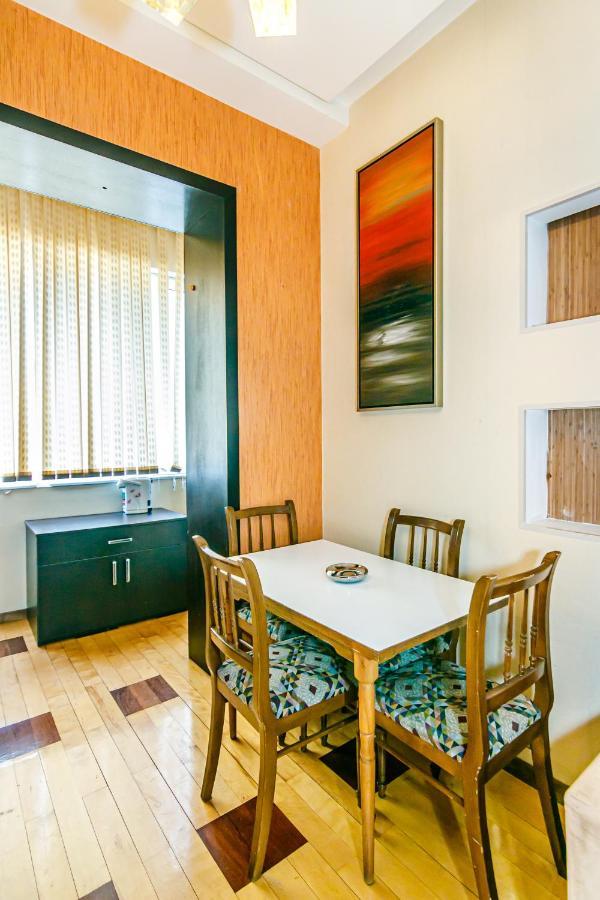 Lovely Sweet Apartment บากู ภายนอก รูปภาพ