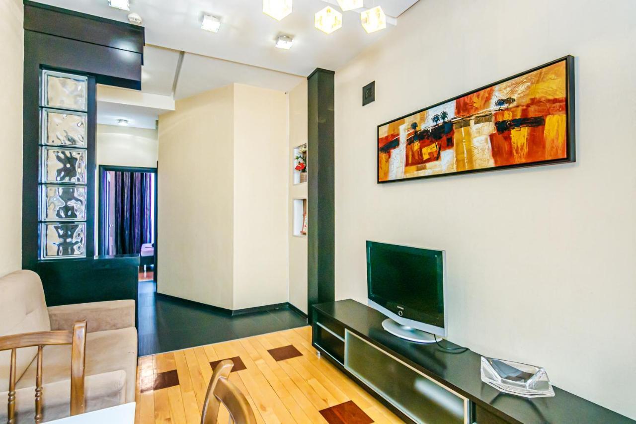 Lovely Sweet Apartment บากู ภายนอก รูปภาพ